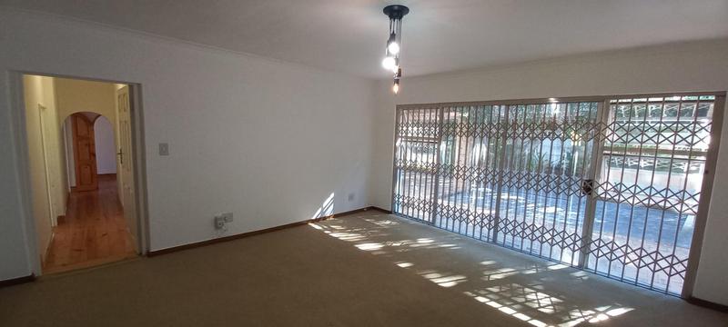 To Let 5 Bedroom Property for Rent in Briza Western Cape